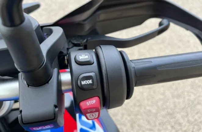 BMW 800 GS 2025 A2  version rabaissée