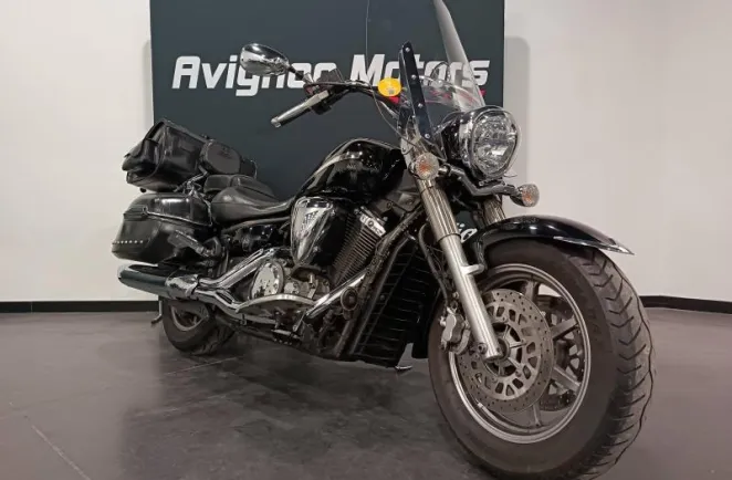 YAMAHA XVS 1300 A Midnight Star 2009