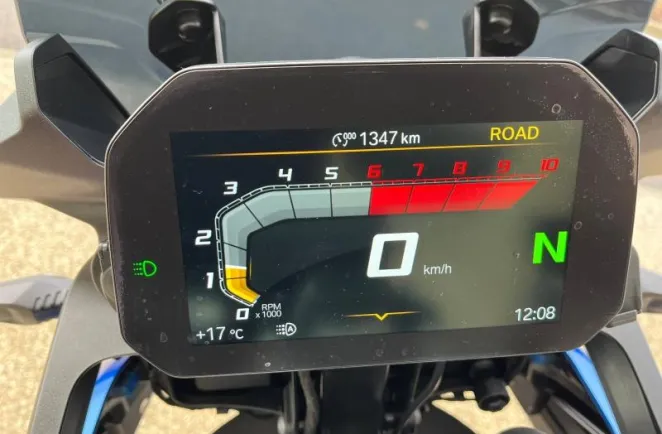 BMW 800 GS 2025 full pack A2