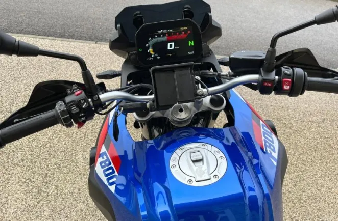 BMW 800 GS 2025 full pack A2