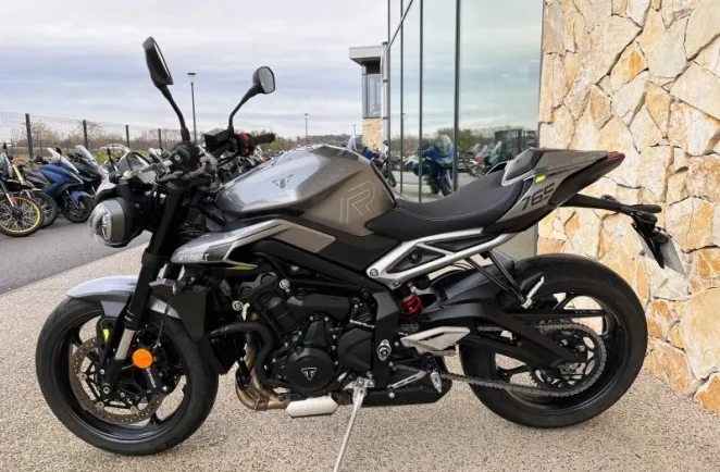 TRIUMPH 765 R 2024