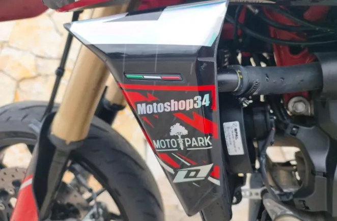 DUCATI Hypermotard 698 Mono + Options