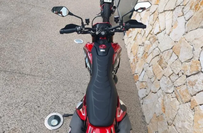 DUCATI Hypermotard 698 Mono + Options