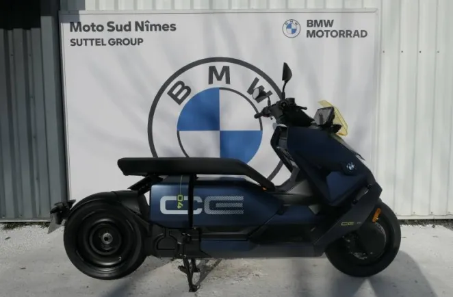 BMW E04 (125cm3) Finition Pro Style Avantgarde CE04 CE 04 11kw Permis A1