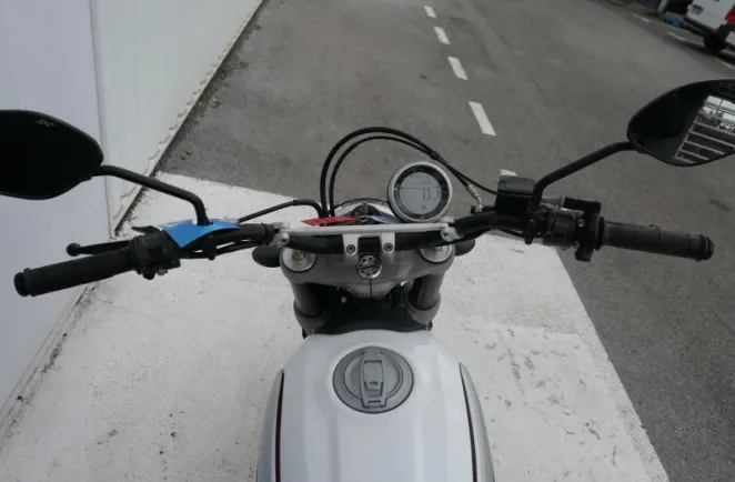 DUCATI 800 Desert Sled + Option