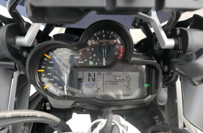 BMW 1200 GS Pack Dynamic + Touring + Confort + Contrat Entretien BMW Options