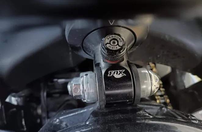 TRIUMPH Bobber 1200 ABS