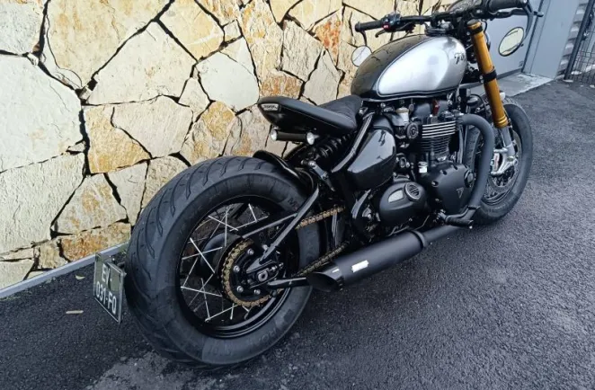TRIUMPH Bobber 1200 ABS