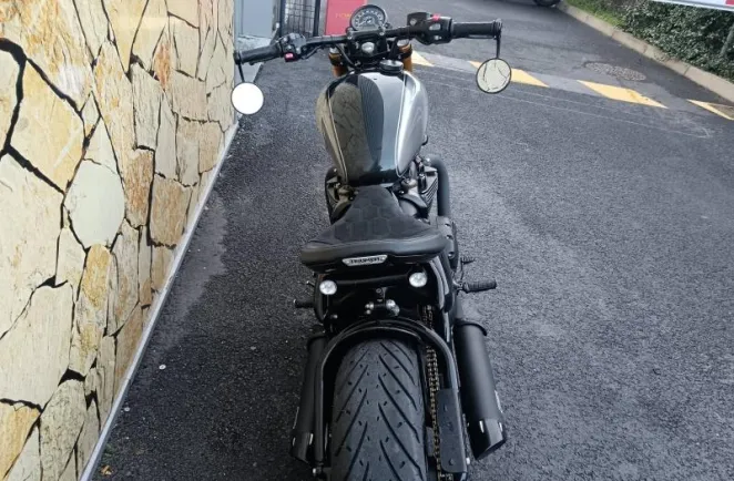TRIUMPH Bobber 1200 ABS