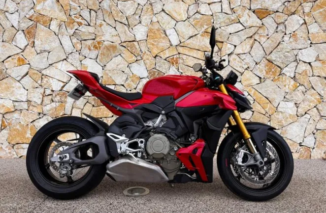 DUCATI 1103 Streetfighter V4 S
