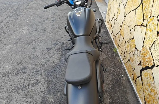 KAWASAKI 650 2024