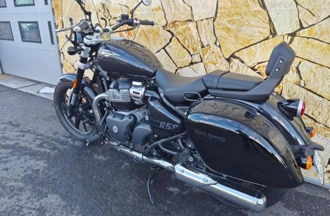 ROYAL ENFIELD 650 Astral