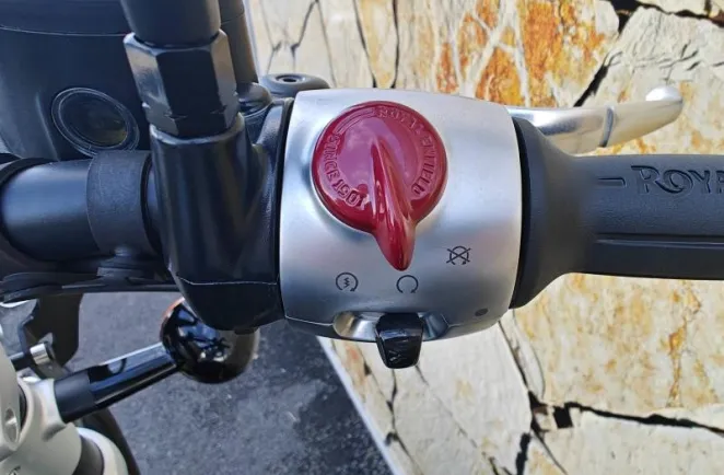 ROYAL ENFIELD 650 Astral