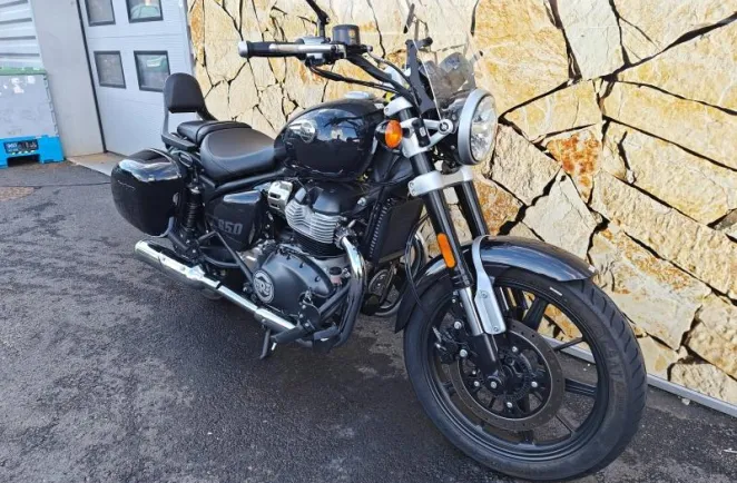 ROYAL ENFIELD 650 Astral