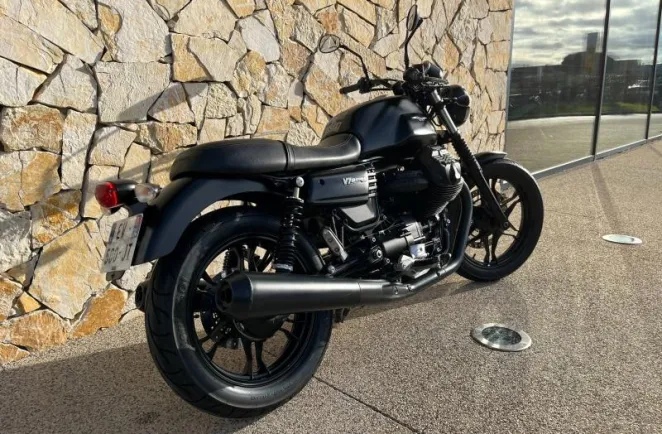 MOTO-GUZZI 750 Stone ABS + TC Euro 4