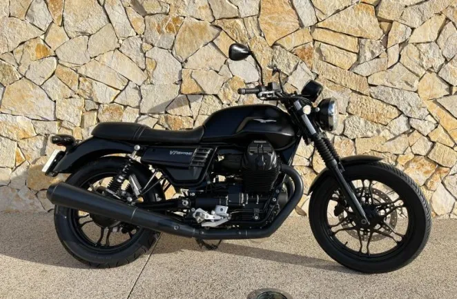 MOTO-GUZZI 750 Stone ABS + TC Euro 4