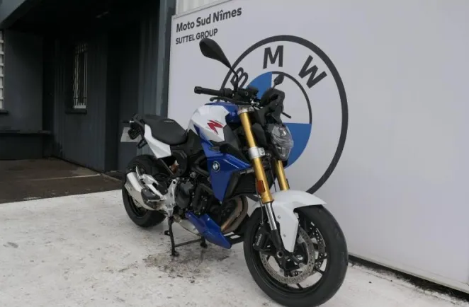 BMW 900 R 105ch Style Sport Finition Pro