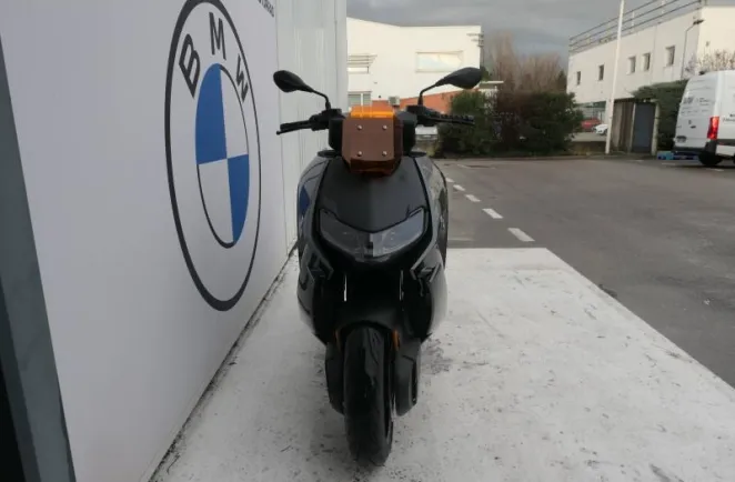 BMW E04 (125cm3) Finition Pro 11kw Permis A1 CE04 CE 04