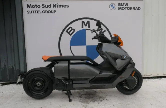 BMW E04 (125cm3) Finition Pro 11kw Permis A1 CE04 CE 04