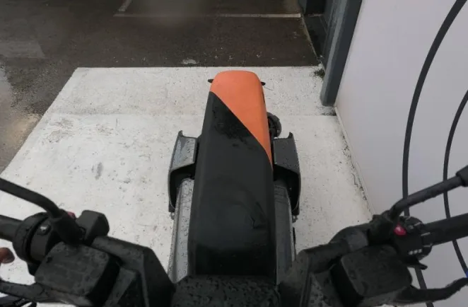 BMW E04 11kW Permis A1 (125cm3) Finition Pro Style Avantgarde CE04 CE 04