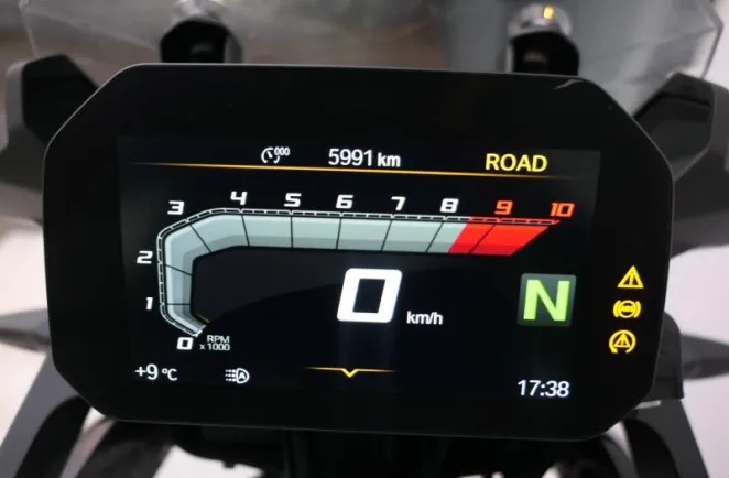 BMW 750 GS Style Triple Black Finition Pro