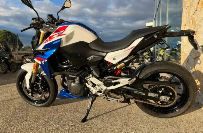 BMW 900 R A2 full pack