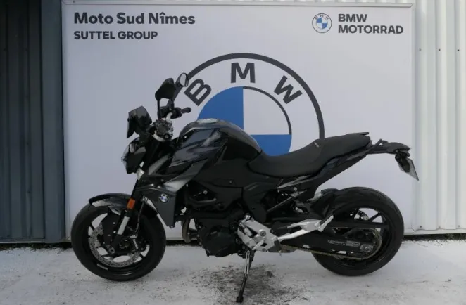 BMW 900 R 105ch Style Triple Black Pack Confort + Actif