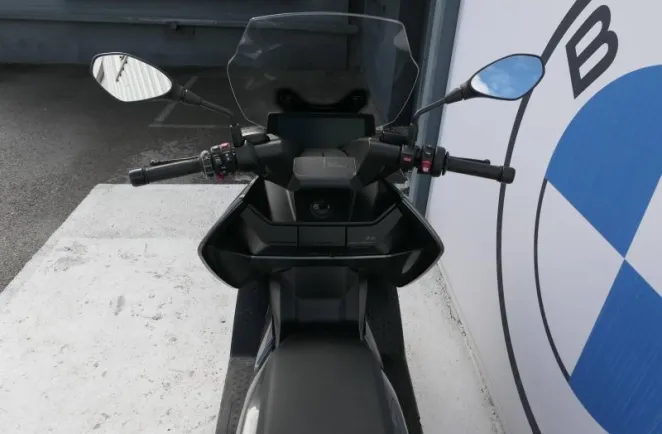 BMW E04 A2 Finition Pro Style Avantgarde + Options CE04 CE 04 15kw Permis A2