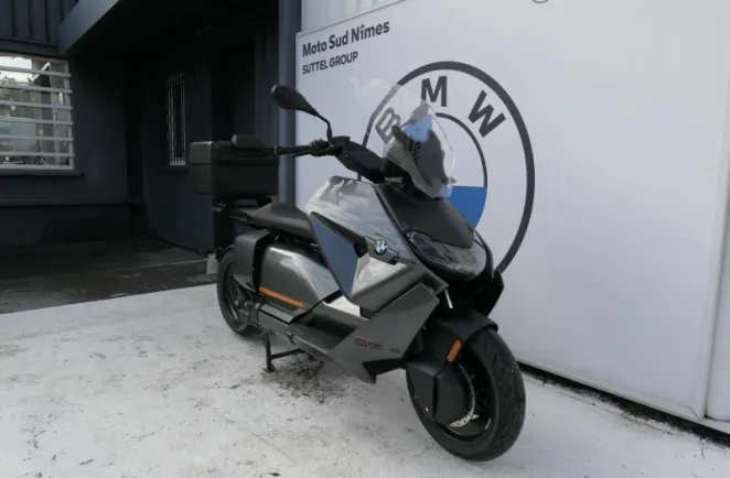 BMW E04 A2 Finition Pro Style Avantgarde + Options CE04 CE 04 15kw Permis A2