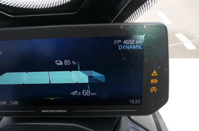 BMW E04 A2 Finition Pro Style Avantgarde + Options CE04 CE 04 15kw Permis A2