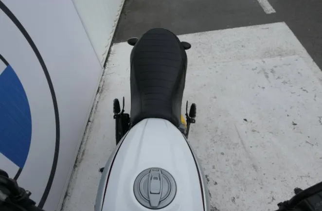 DUCATI 800 Desert Sled + Option