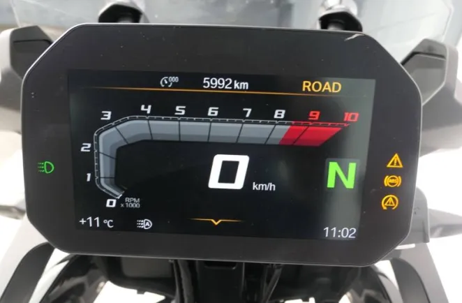 BMW 750 GS Style Triple Black Finition Pro