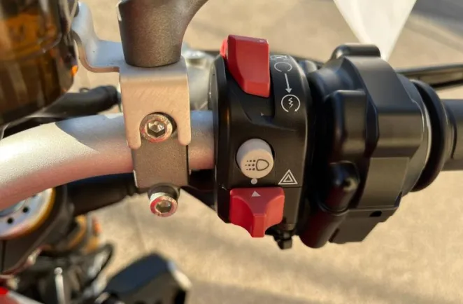 DUCATI 1200 S ABS  ( 1200s )