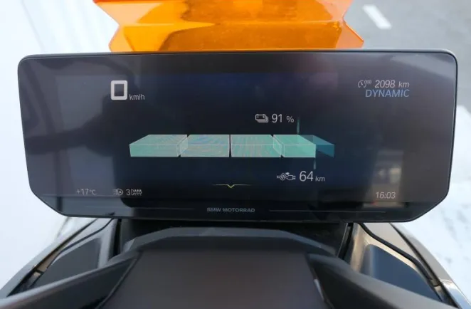 BMW E04 11kW Permis A1 (125cm3) Finition Pro Style Avantgarde CE04 CE 04