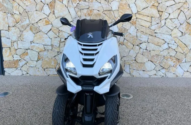 PEUGEOT 400 SW + options