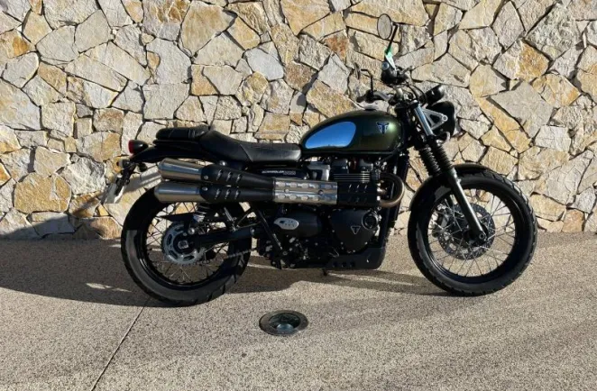 TRIUMPH 900 A2 (Possible en full)