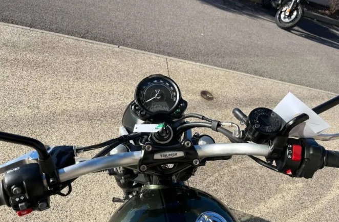 TRIUMPH 900 A2 (Possible en full)