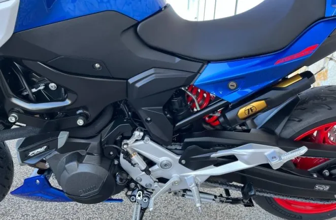 BMW 900 R 2025 FULL PACK PRO 105CV