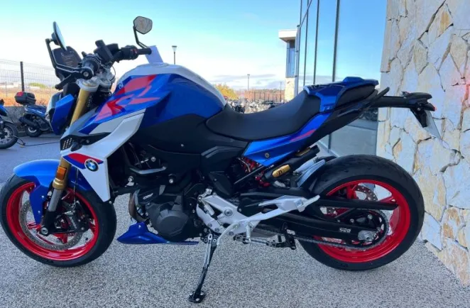 BMW 900 R 2025 FULL PACK PRO 105CV