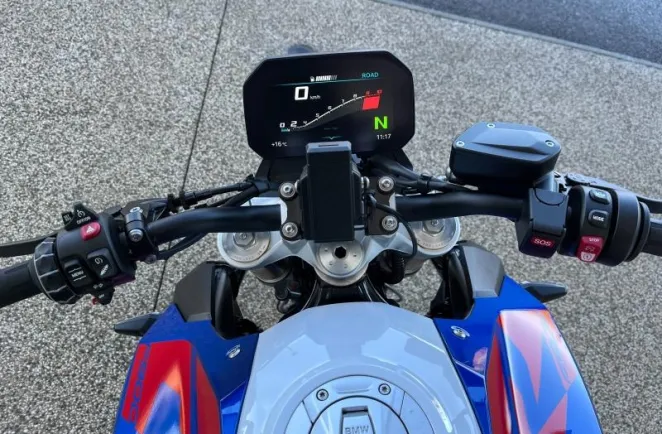 BMW 900 R 2025 FULL PACK PRO 105CV