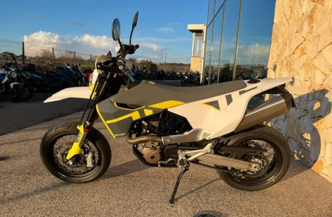 HUSQVARNA Supermoto 2022 + OPTIONS