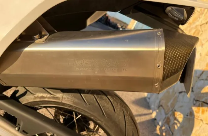 HUSQVARNA Supermoto 2022 + OPTIONS