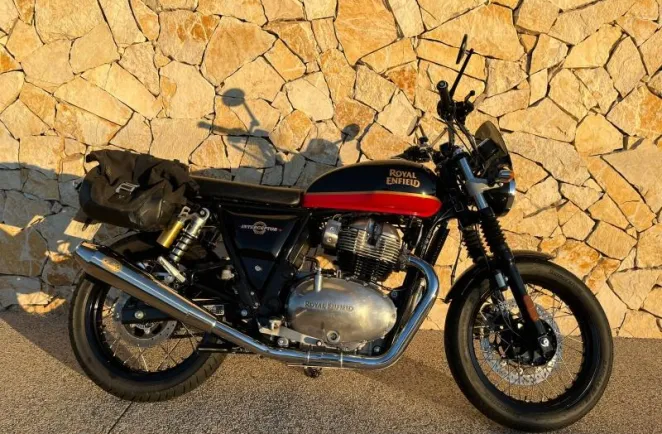 ROYAL ENFIELD Twin 650 Interceptor + OPTIONS