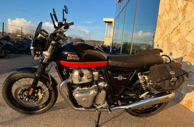 ROYAL ENFIELD Twin 650 Interceptor + OPTIONS