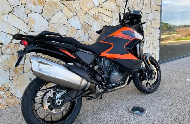 KTM 1290 S 2023 AVEC TECH PACK