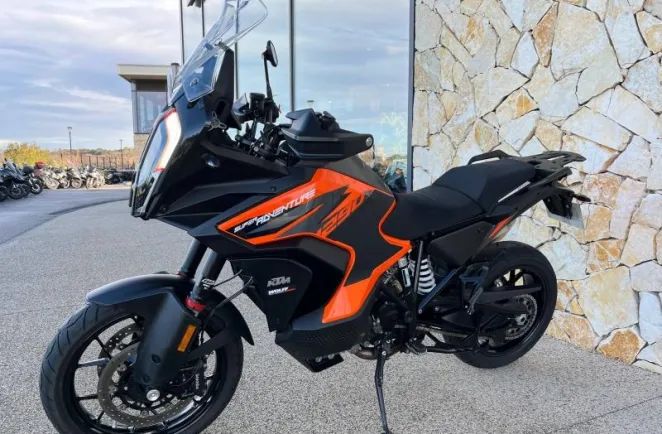 KTM 1290 S 2023 AVEC TECH PACK