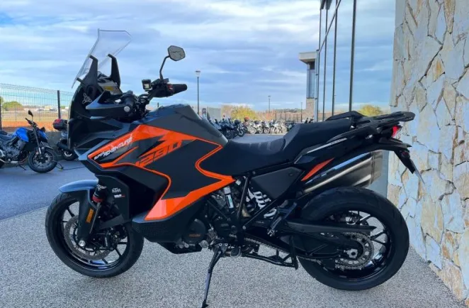 KTM 1290 S 2023 AVEC TECH PACK
