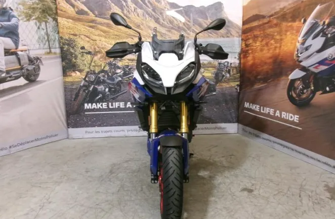 BMW F 900 XR A2 2025