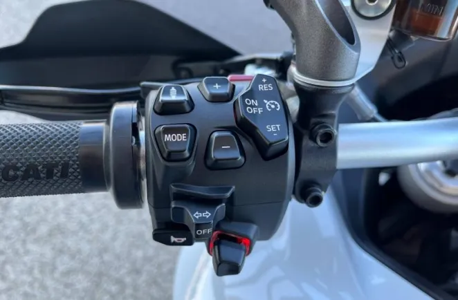 DUCATI V4 S 1160 + OPTIONS