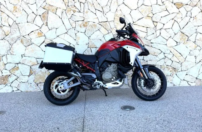 DUCATI V4 Rally 1160 Adventure Travel & Radar FULL OPTIONS